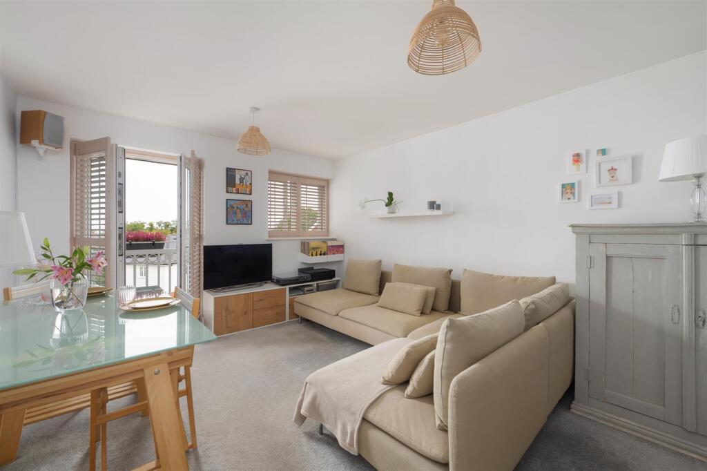 Wicketts End, Whitstable