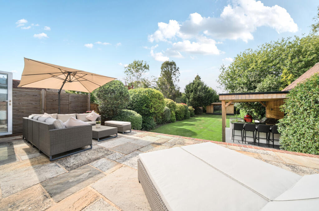 1334197-15-689308...