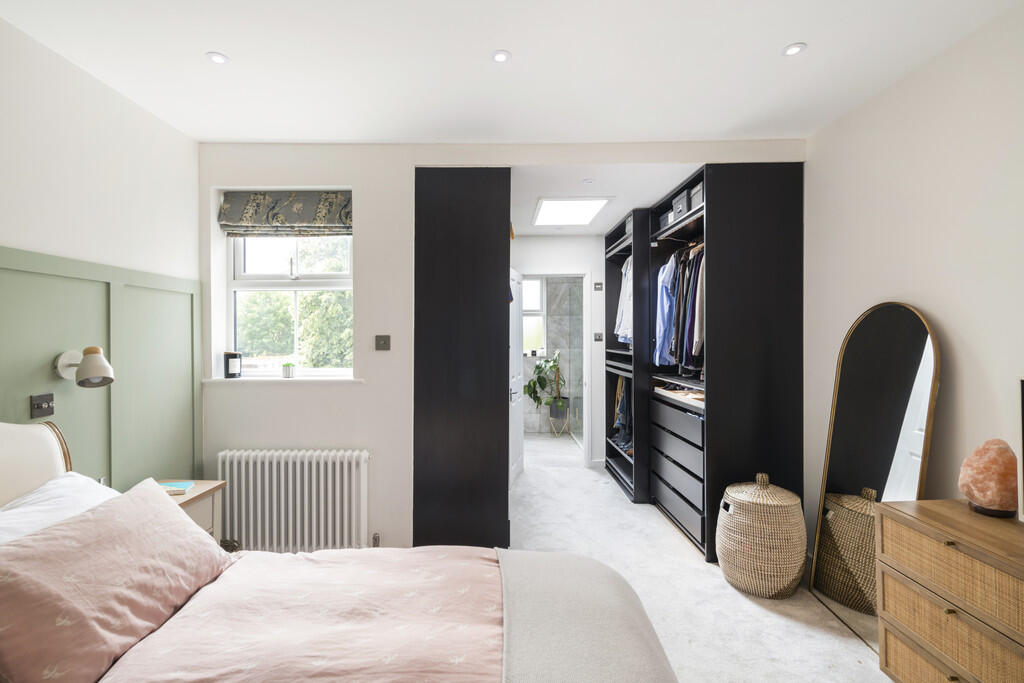 11_Oakhill_Road_i...