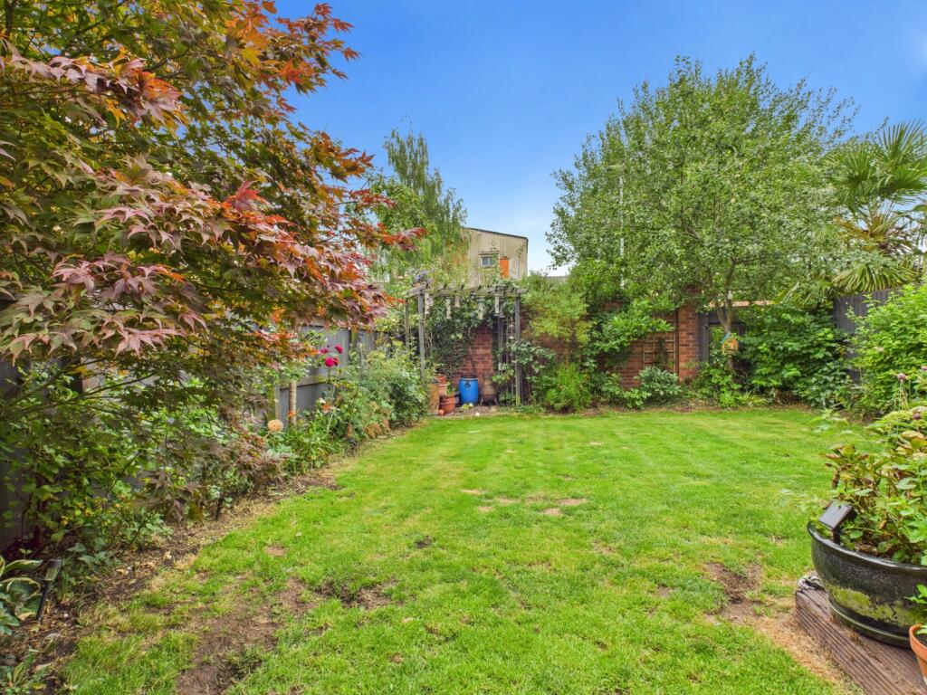 CAM03729G0-PR0097-STILL007