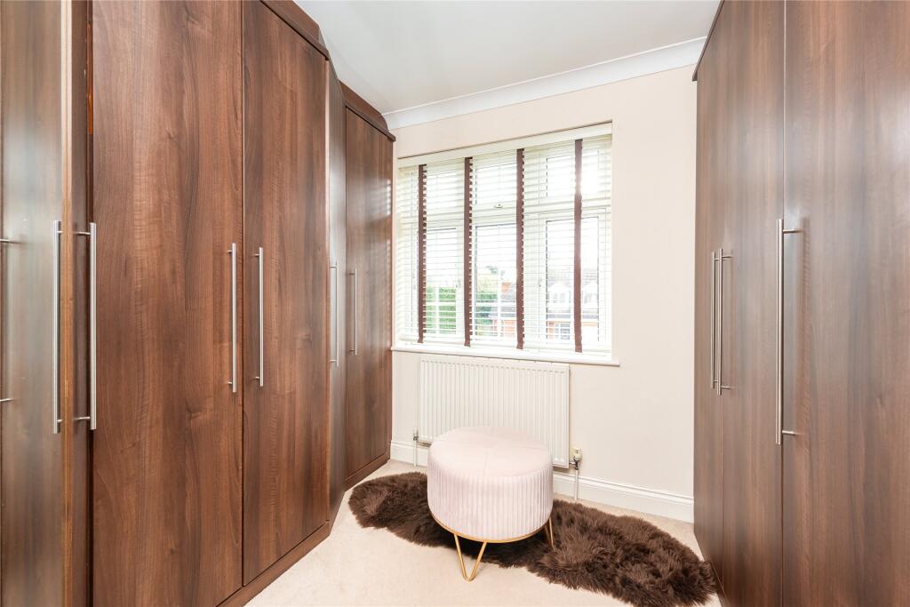 Dressing Room/Bed 4