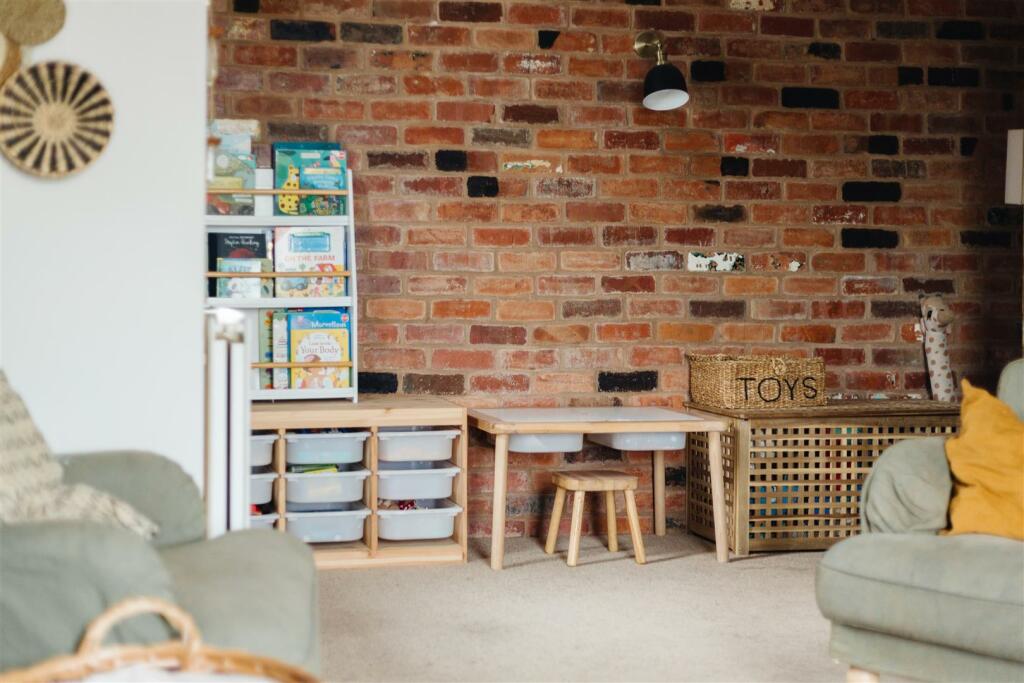 alpha cottage (4).jpg