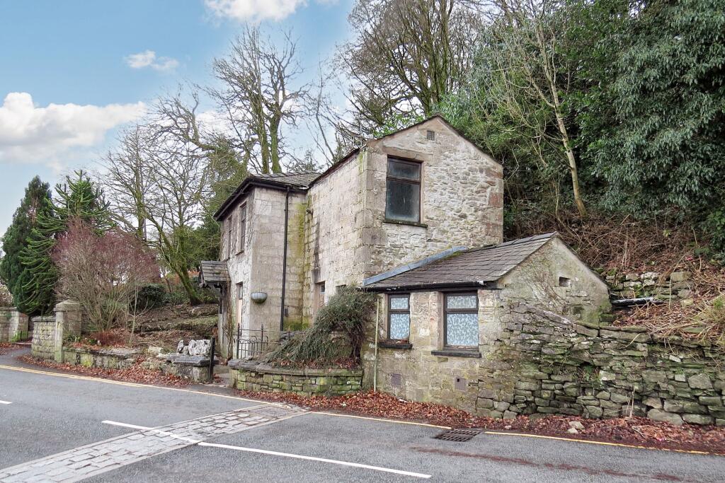 Serpentine Cottage, Queens Road, Kendal, Cumbria, LA9 4PH