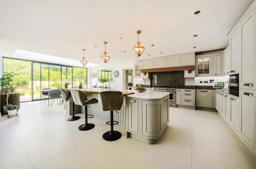 Breakfast Bar