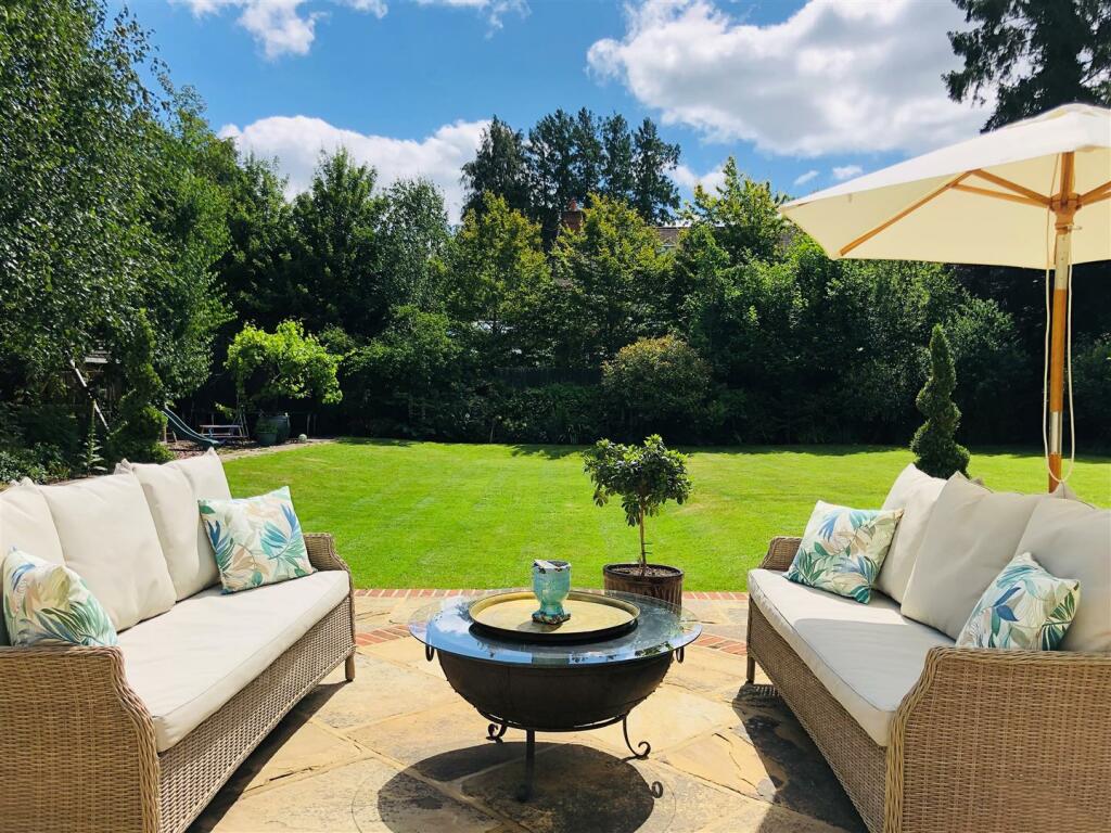rear garden summer.jpg