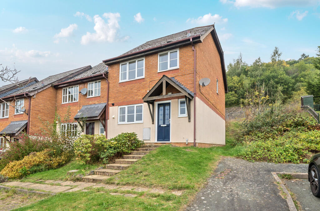 1368813-2-68ef6c5...