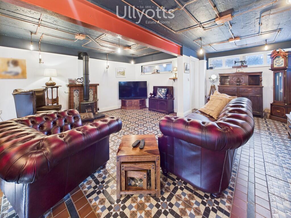 Open Plan Lounge/...