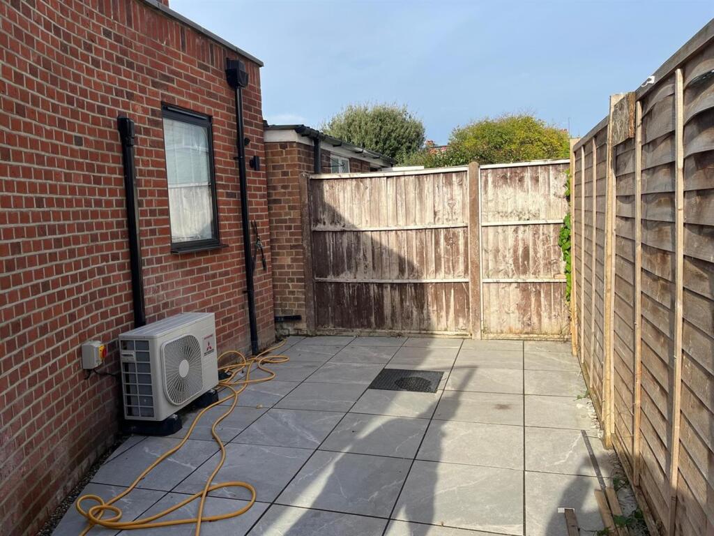 garden.jpg