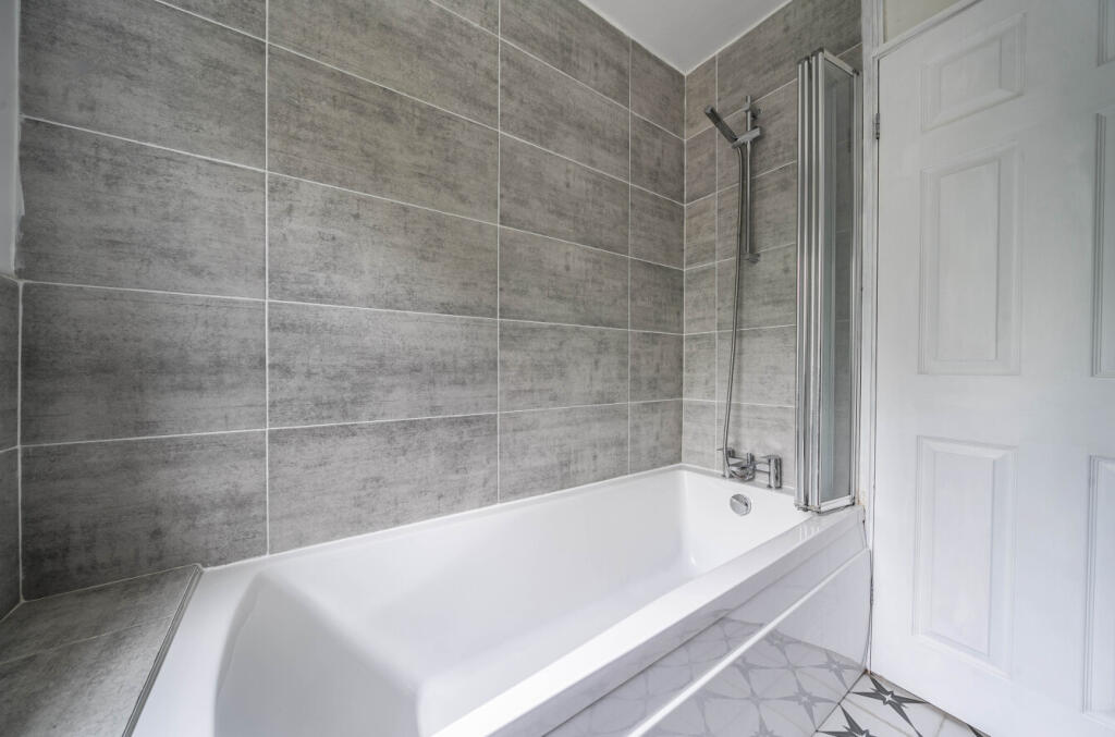 129424686835af477f78f