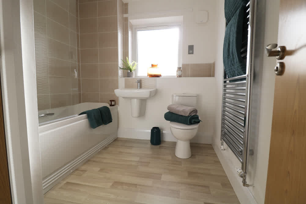 Ellison Grove Whitburn plot 157 Bathroom