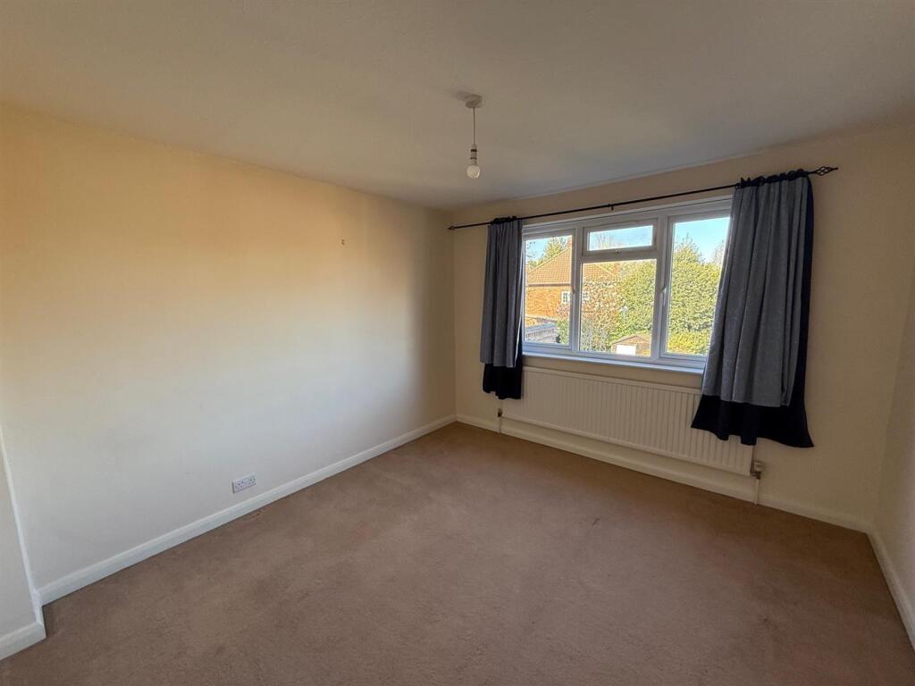 bedroom.jpg