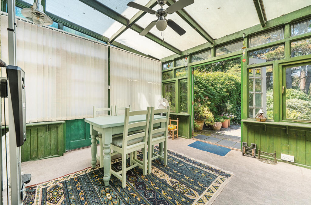 1335658-18-689a2e...