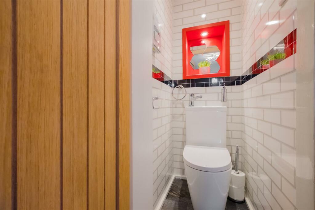 WC.jpg