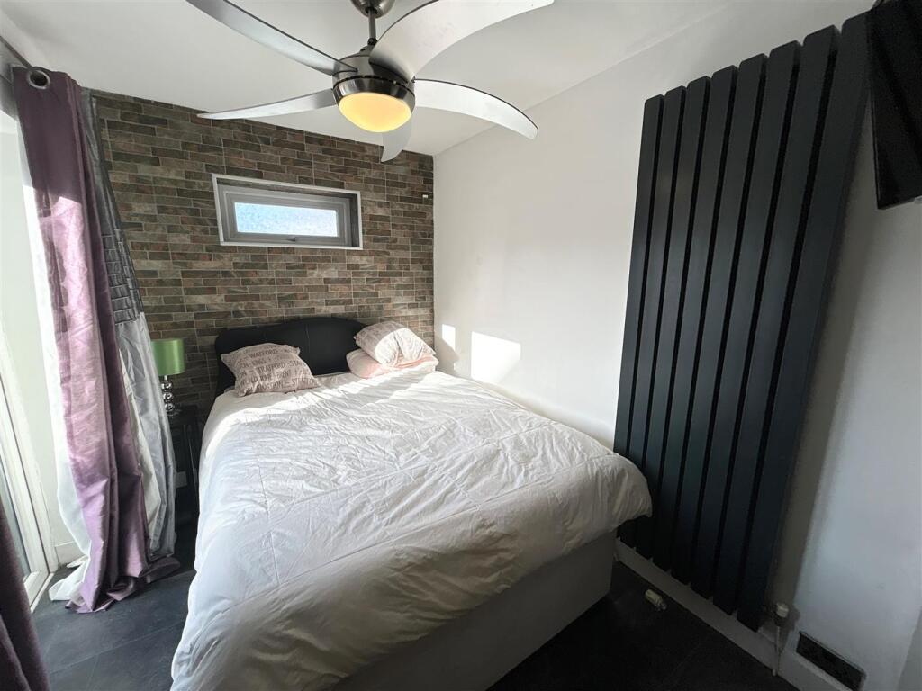 Bedroom  downstairs.jpg