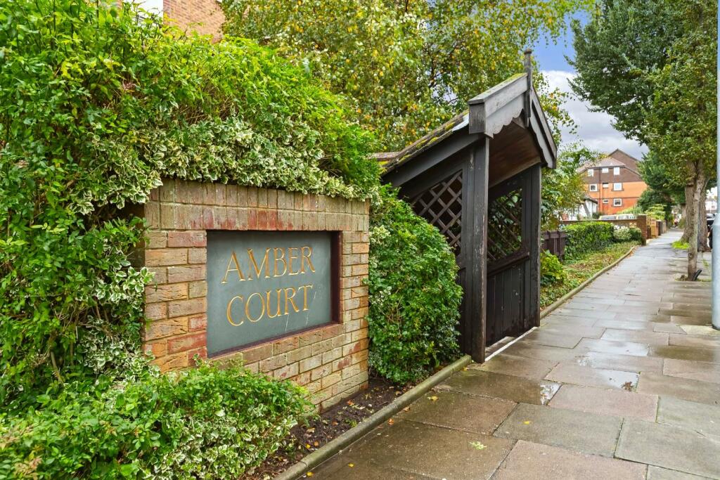 39 Amber Court_9.jpg