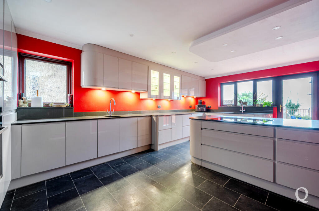 1b2e7d2c-383e-459...