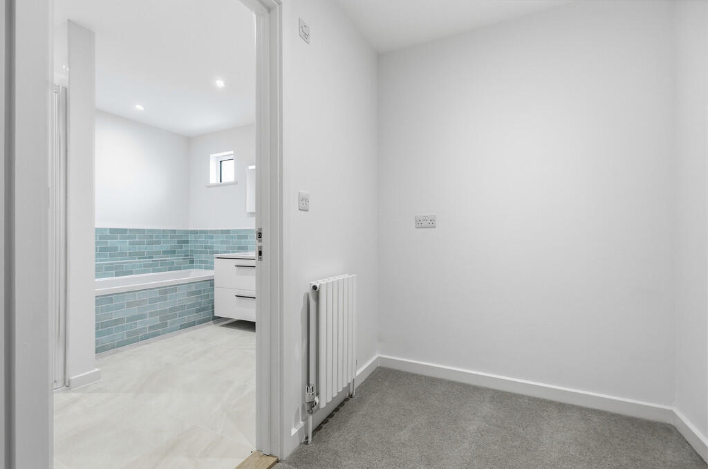 2 Blackheath Road...