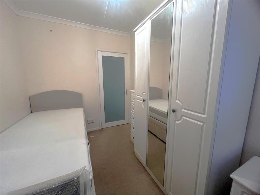 Bedroom two.jpg