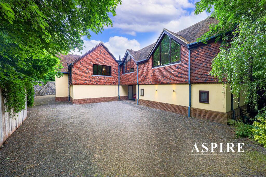 171A1035-Edit copy.jpg