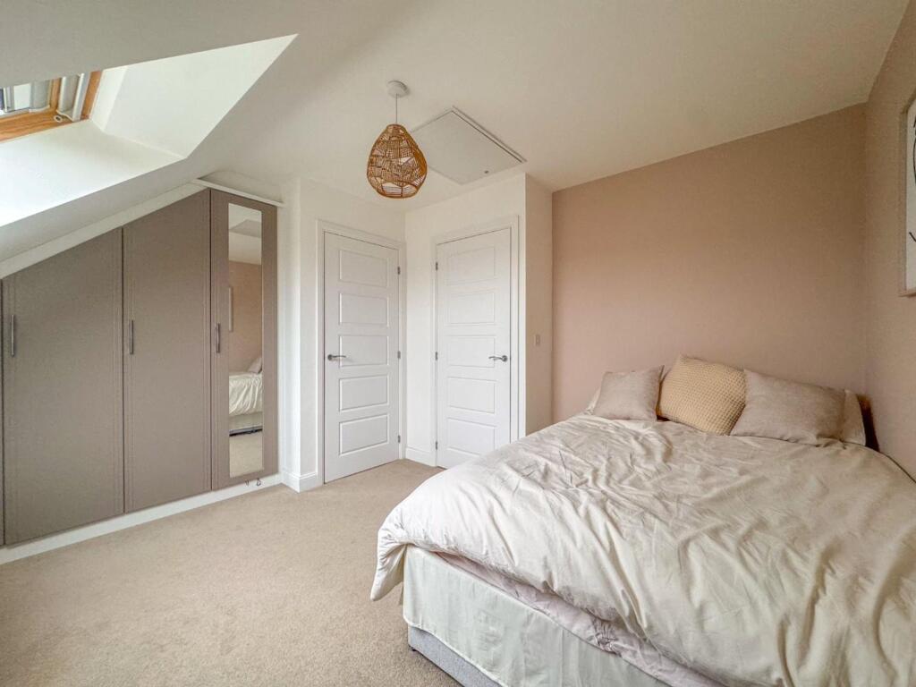 Dovecote Drive - Image-6.jpg