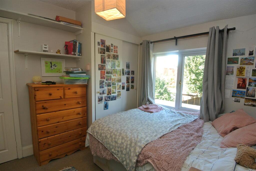 Bedroom 3 FF rear a.JPG