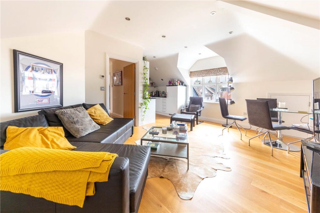 Lounge/Diner/Kitchen