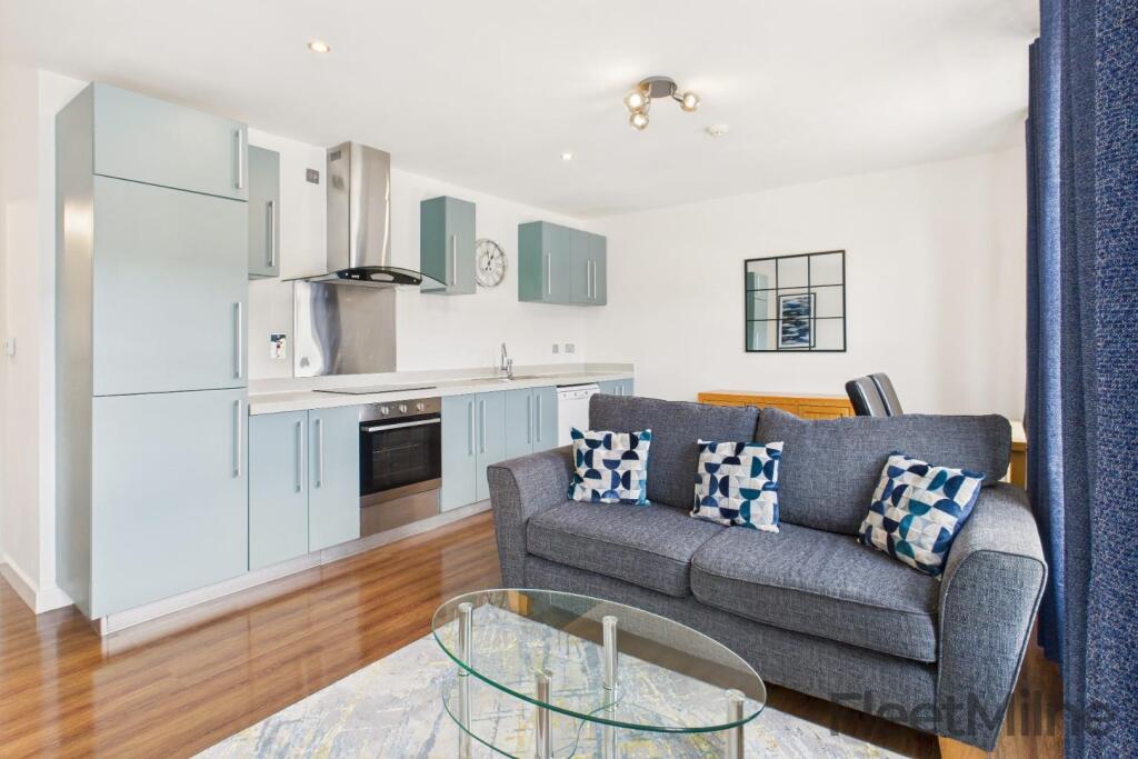 Living Area/ Dining Area