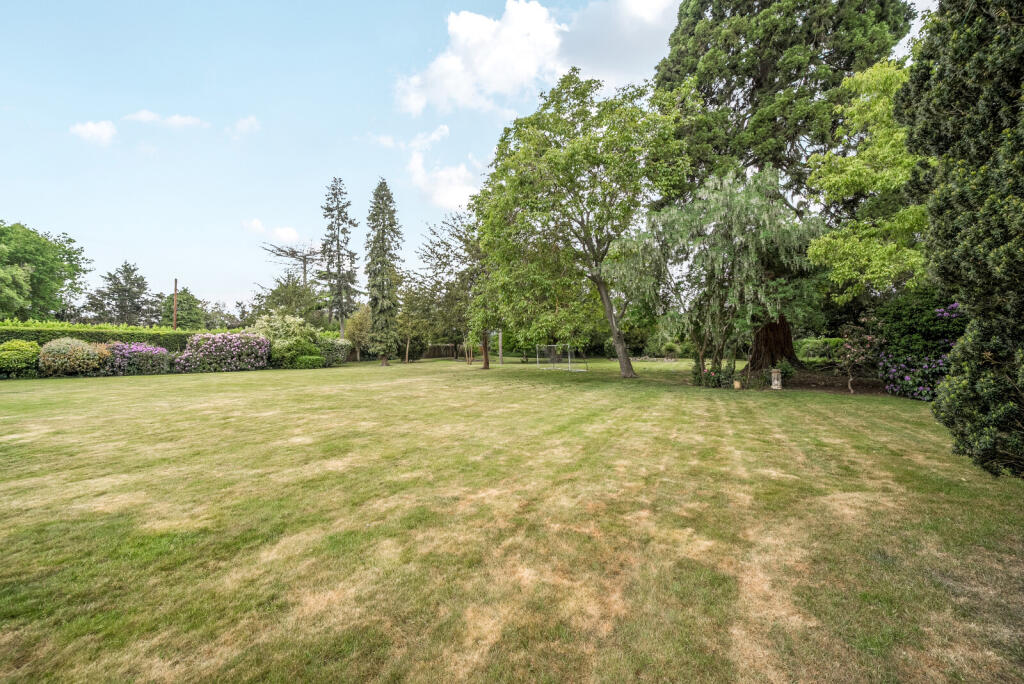 1287466-4-682f0e8...