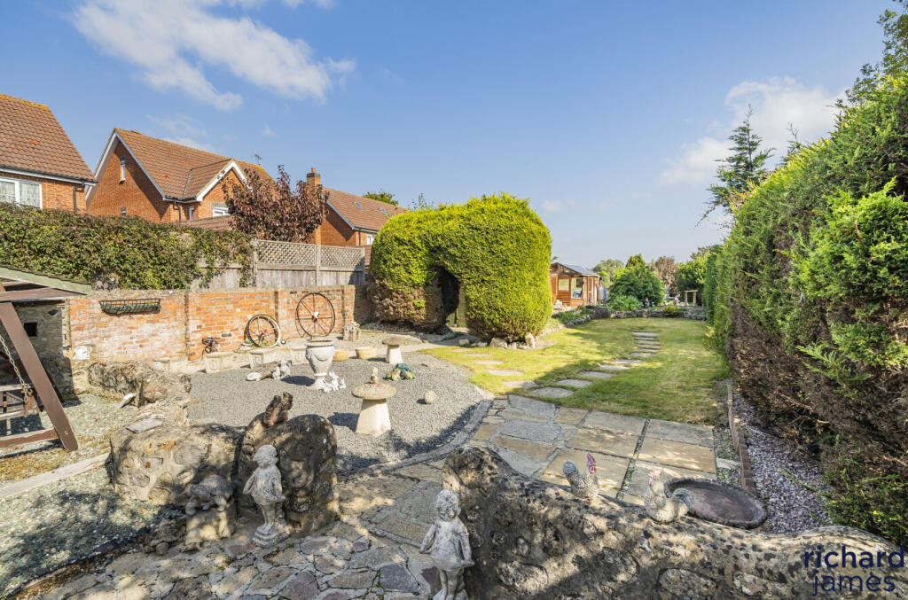 ecefc289-bbcc-4ee...