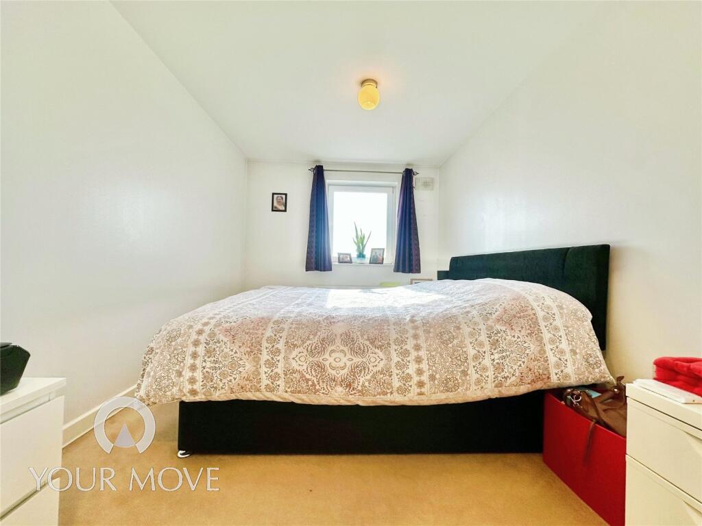 #yourmovedartford