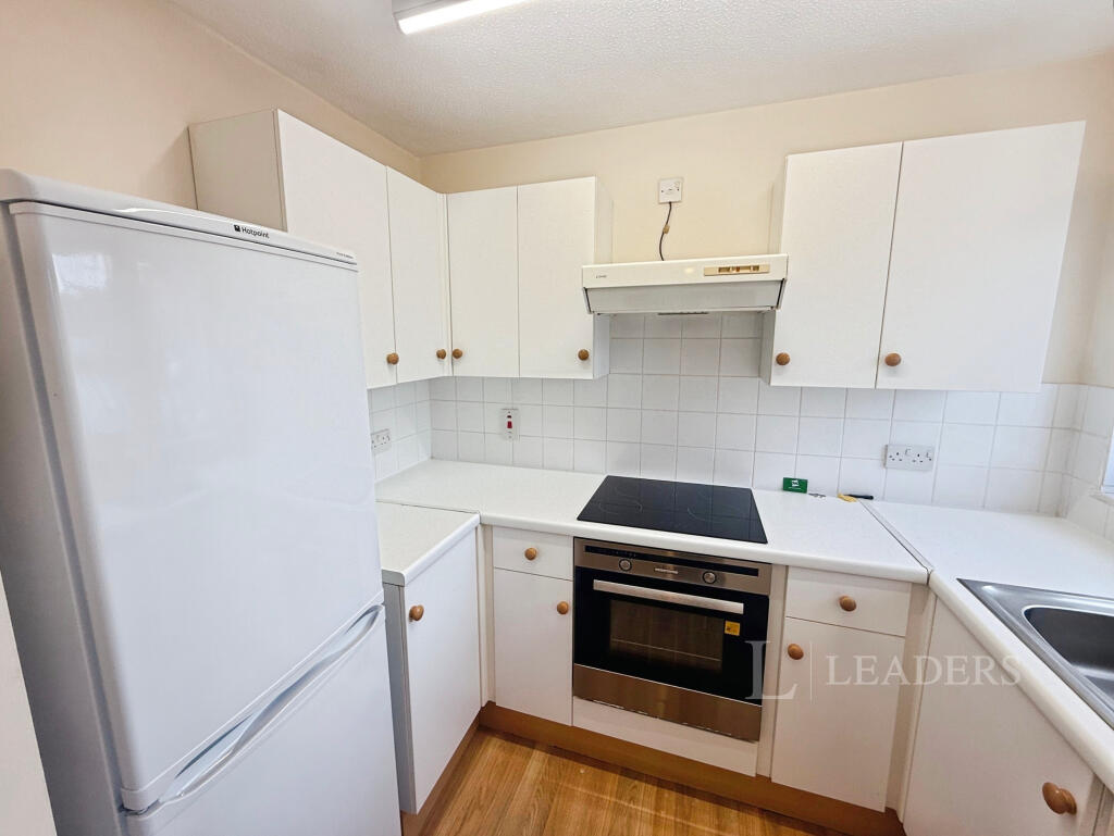 Kitchen 2