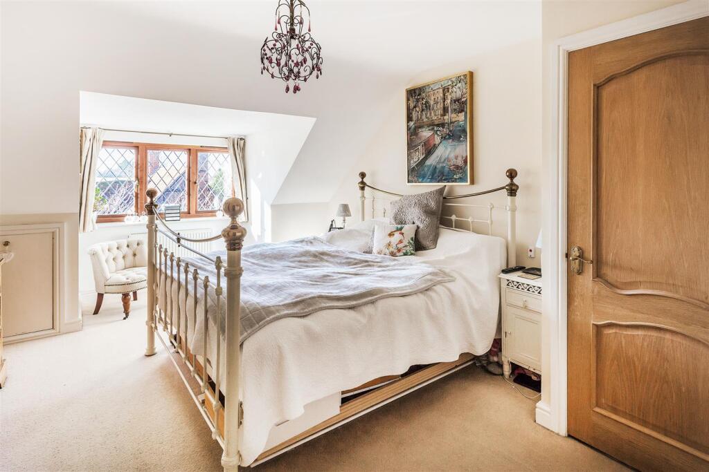 Plane-Tree-Cottage-4.jpg