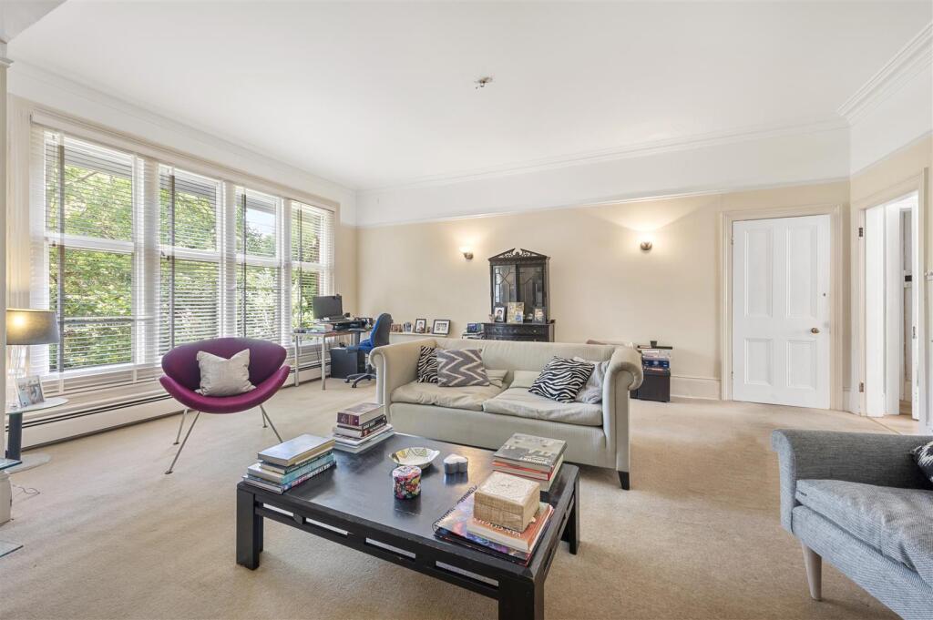 Flat 3, 9, Inner Park Road,6.jpg