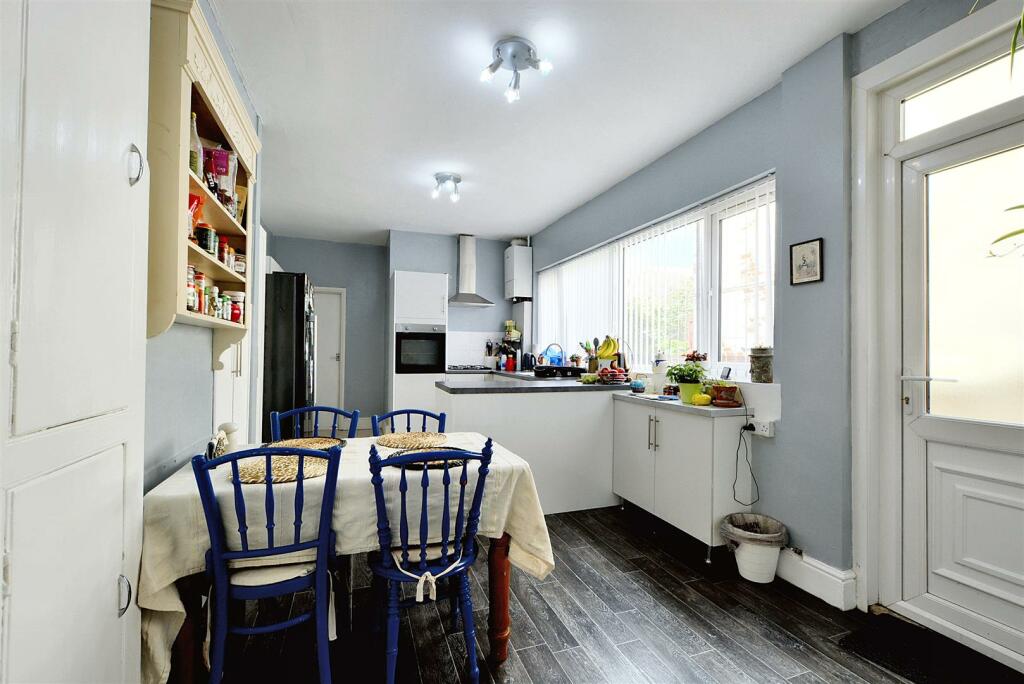 Kitchen Diner_1.jpeg