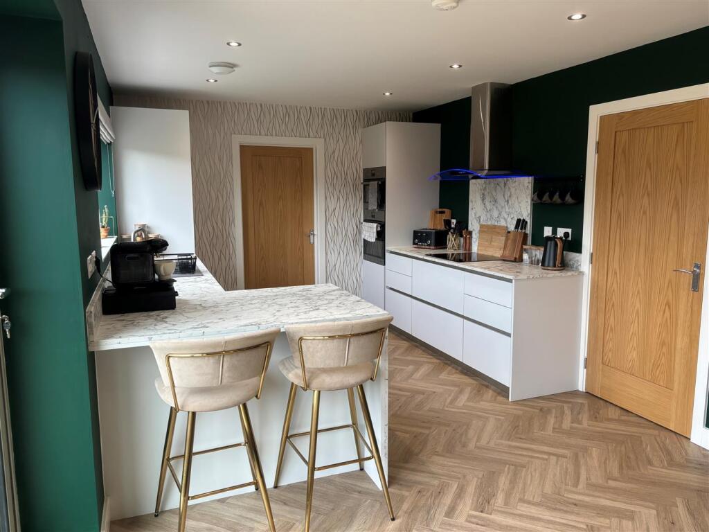 Dinning Kitchen