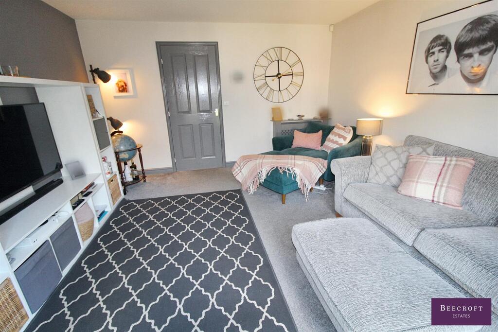 IMG_0370_blurred (1).jpg