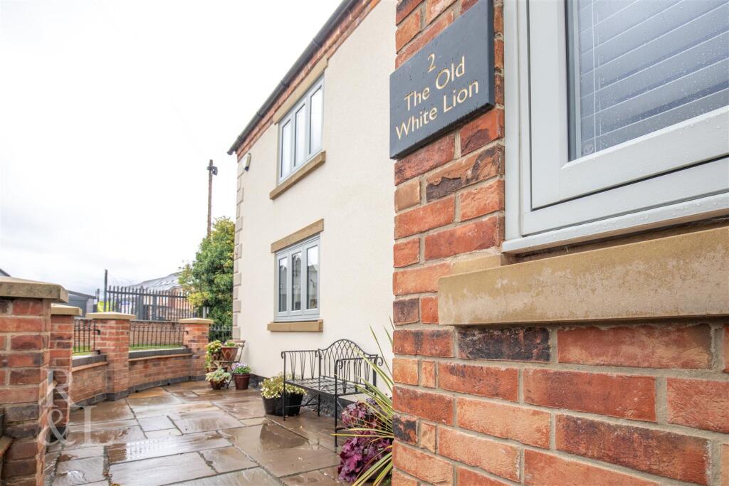 2 Mount Road (77).jpg