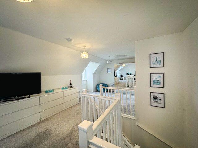 Clos Thomas,Old St. Mellons,Cardiff,CF3 6YR