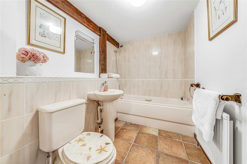 Ensuite Bathroom
