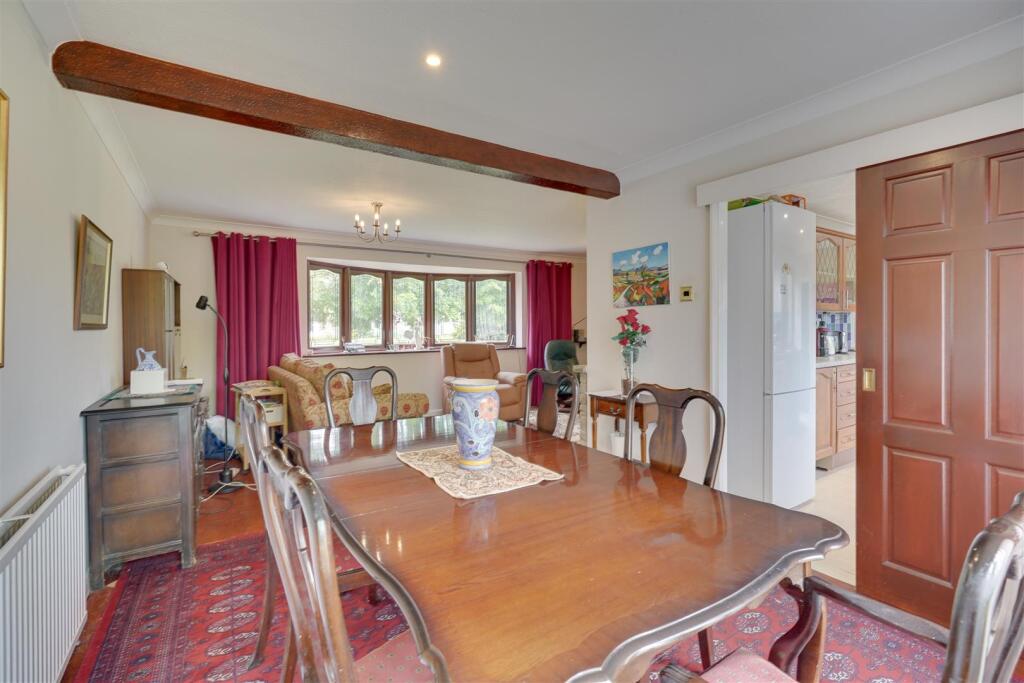 4 Spring Ln, Bottisham,--3 (1).jpg