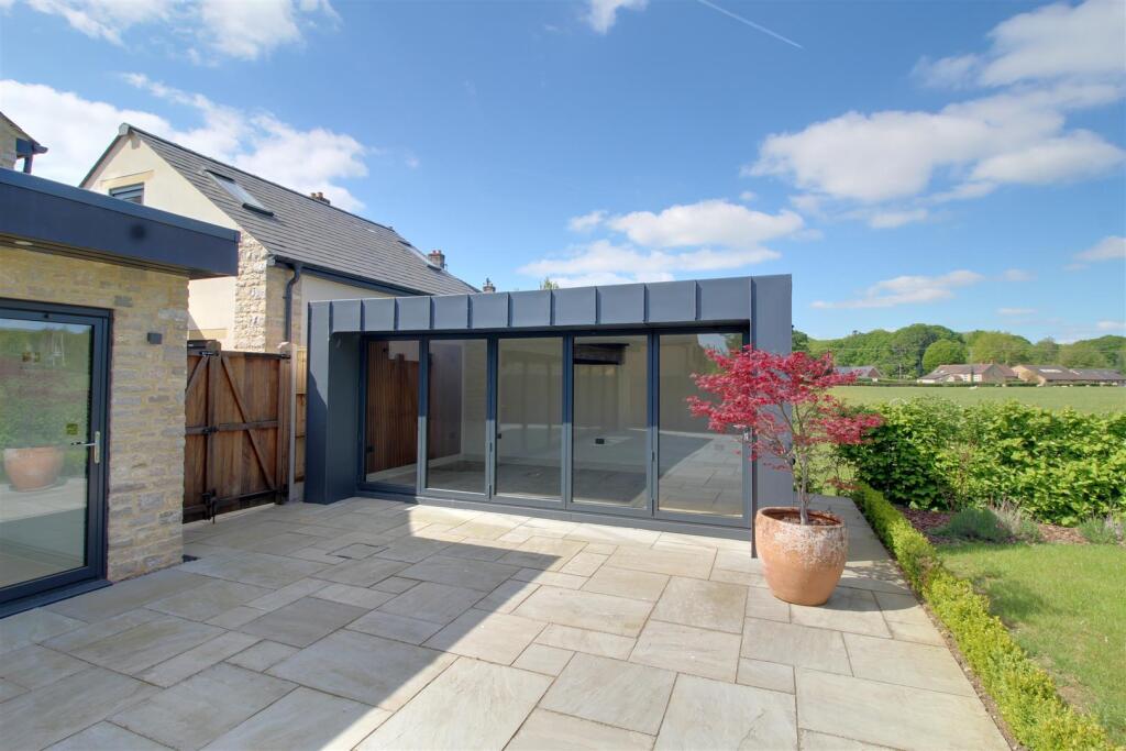 img_3986 - copy-img_3988 - copy.jpg