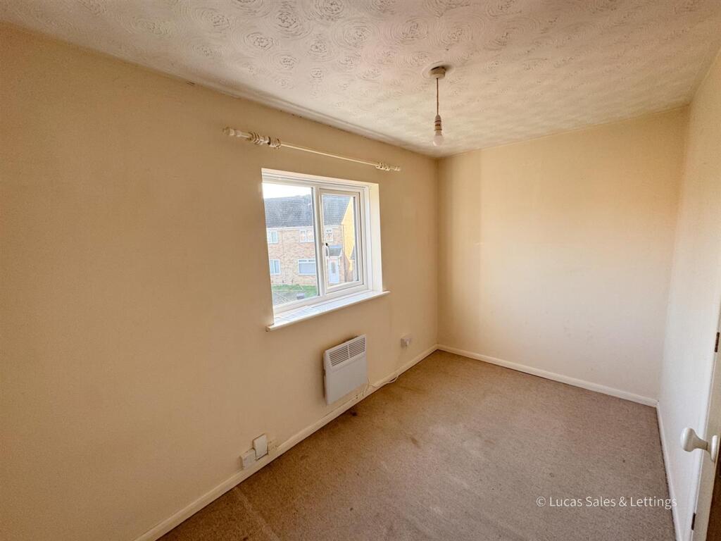 42 Brambleside Ct Kettering-04.jpg