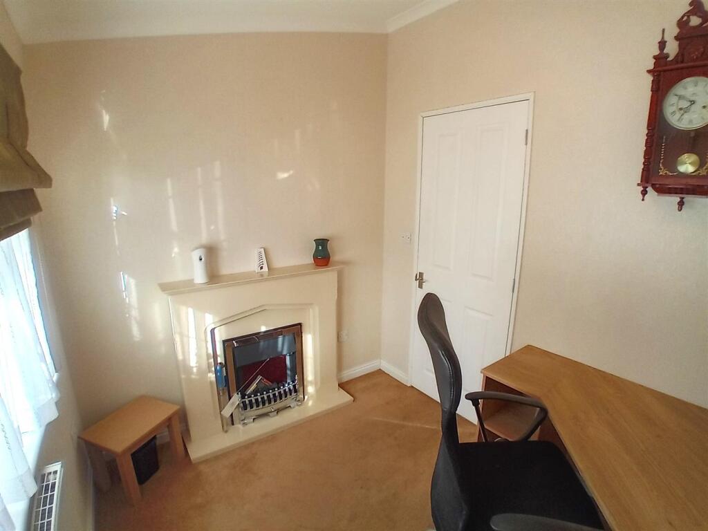Third Bedroom / Office