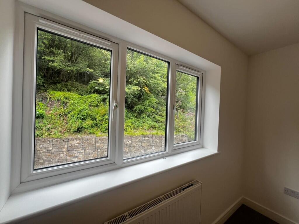 Master Bedroom Ou...