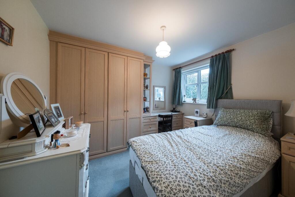 22 Rathbone Park-014.jpg