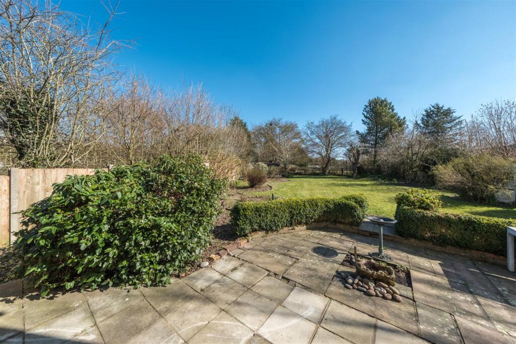 Laburnum Cottage-031.jpg