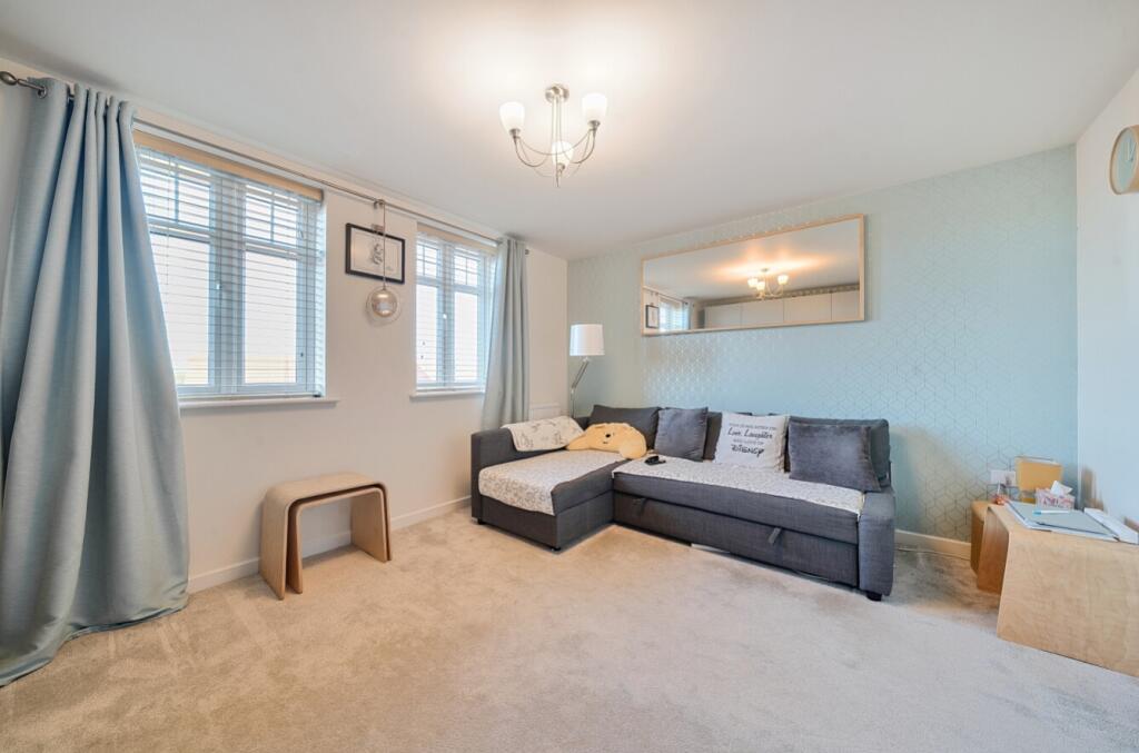 1383669-6-692094f81e13b