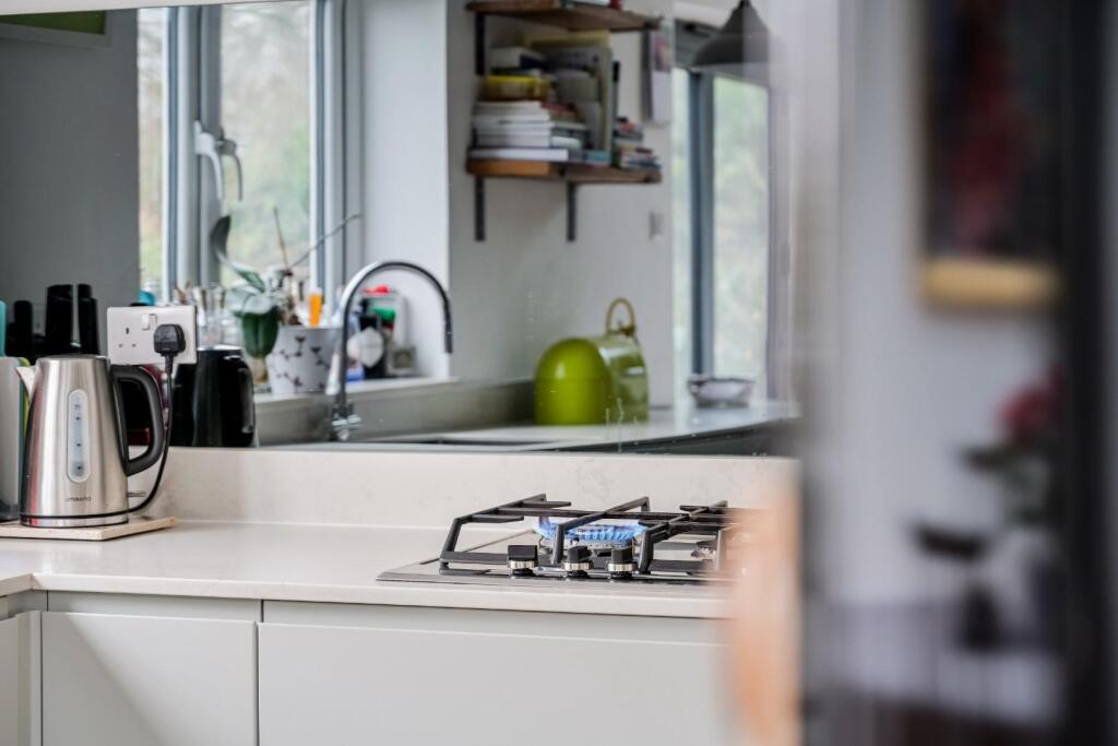 THORNDON GARDENS (9).jpg