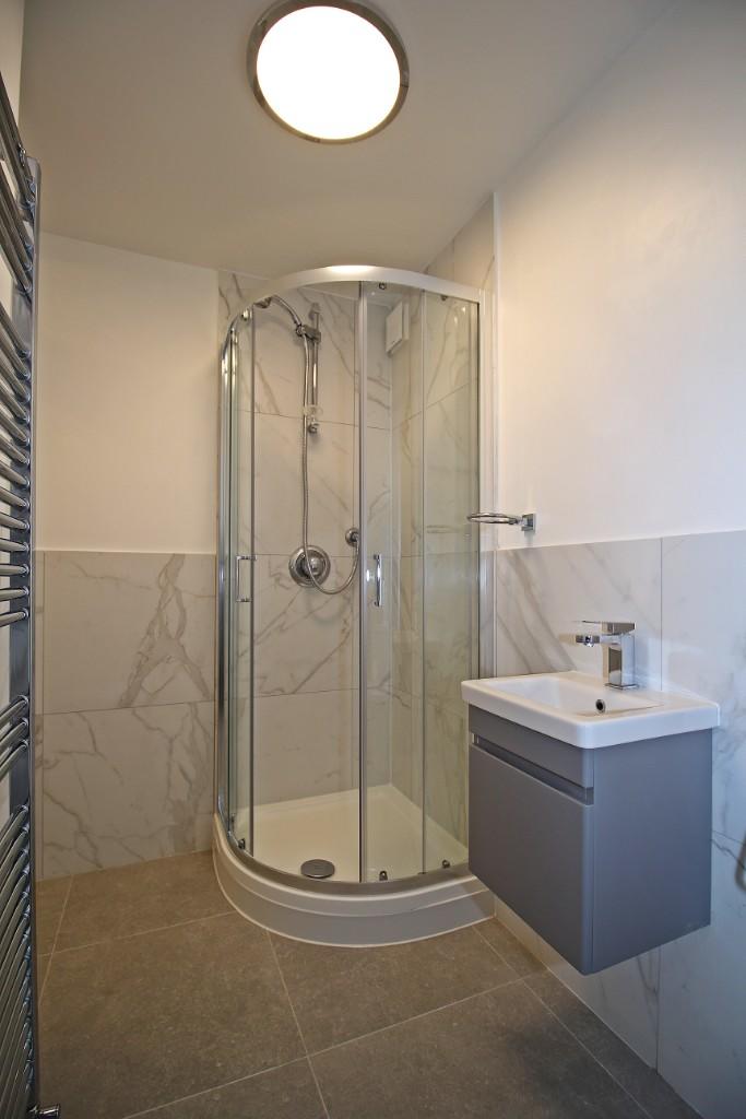 Shower Rm