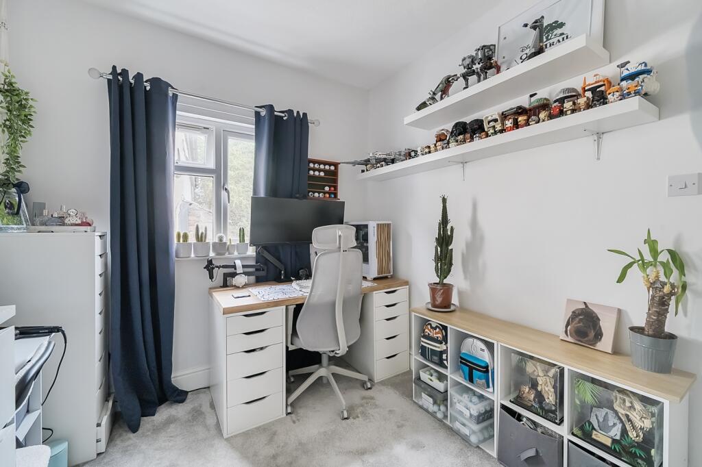 1342975-5-68a47b0725317